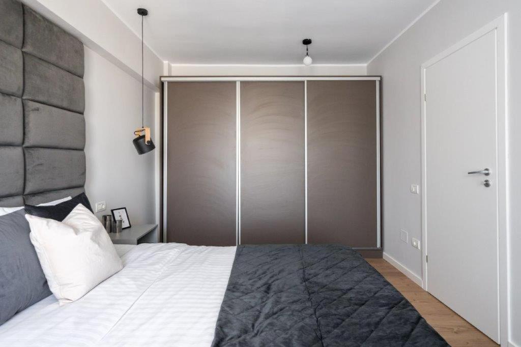 Downtown Modern - 2Br Apartment ブカレスト エクステリア 写真